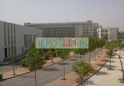 菏澤醫(yī)學(xué)?？茖W(xué)校