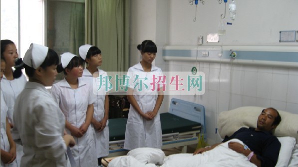 助產(chǎn)護(hù)理最好的大專(zhuān)院校有哪些