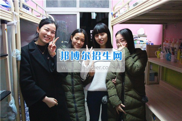 成都希望幼師學(xué)校是責(zé)任？更是一種愛！