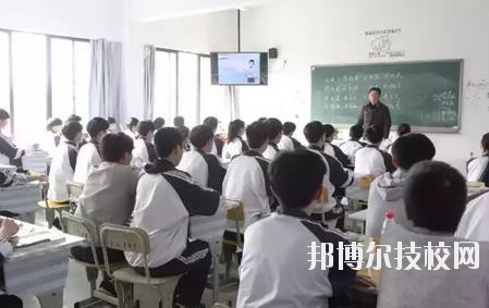 溫州市里仁科技職業(yè)學(xué)校2020年學(xué)費、收費標(biāo)準(zhǔn)