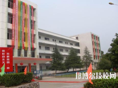 江西通用技術工程學校2020年報名條件、招生要求、招生對象