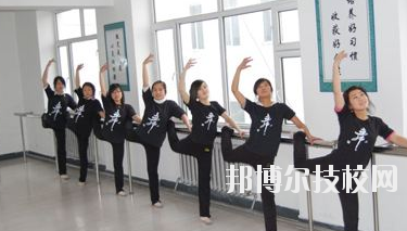 金昌職業(yè)技術(shù)學(xué)校2020年學(xué)費(fèi)、收費(fèi)多少