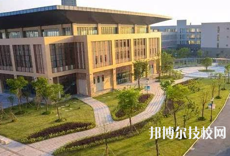 浙江科技工程學校怎么樣，好不好