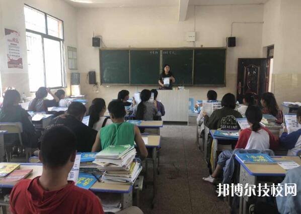 安順機械工業(yè)學校2020年報名條件、招生要求、招生對象