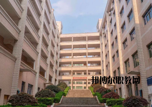 新余新興產(chǎn)業(yè)工程學(xué)校2020年報名條件、招生要求、招生對象