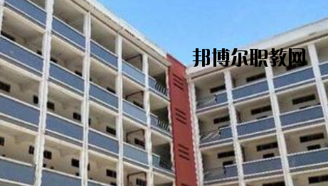 玉林華港中等職業(yè)技術學校2020年招生簡章