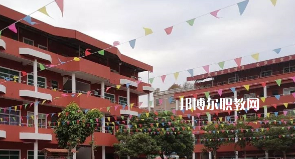 東莞鼎文職業(yè)技術學校2021年報名條件、招生要求、招生對象