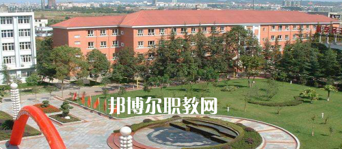 四川工程職業(yè)技術(shù)學(xué)院2021年報名條件、招生要求、招生對象