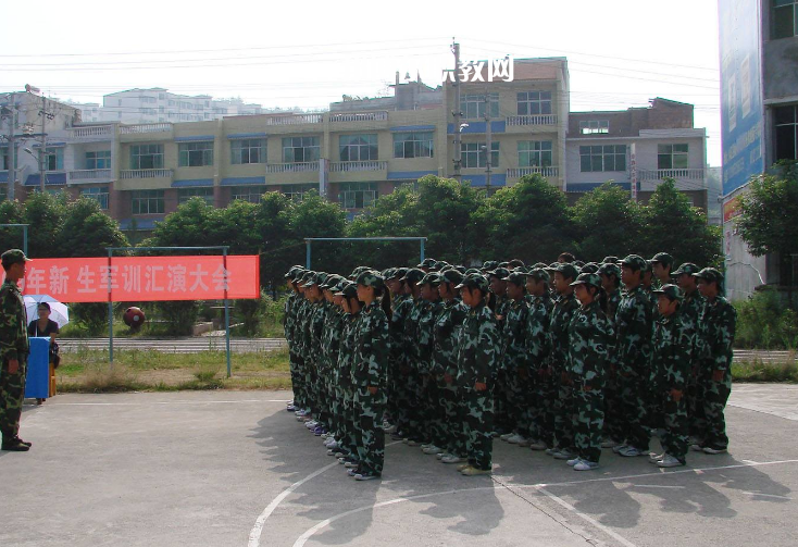 麻江縣中等職業(yè)學(xué)校2022年報(bào)名條件、招生要求、招生對象
