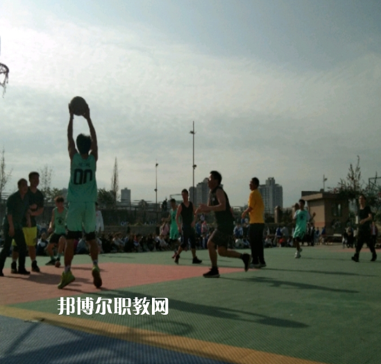內(nèi)江宏昌職業(yè)技術(shù)學(xué)校2022年報(bào)名條件、招生要求、招生對(duì)象
