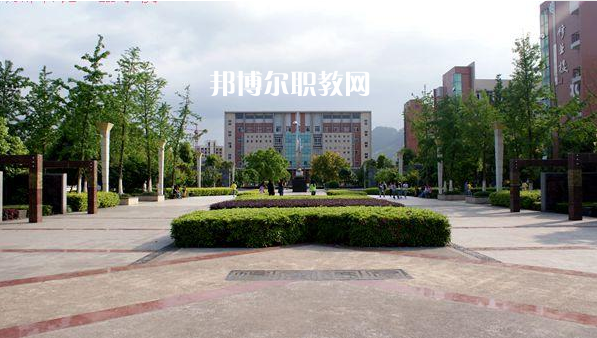 重慶南川隆化職業(yè)中學(xué)校2022年報(bào)名條件、招生要求、招生對(duì)象