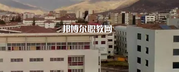 廣安市景山職業(yè)高中學(xué)校2022年學(xué)費、收費多少
