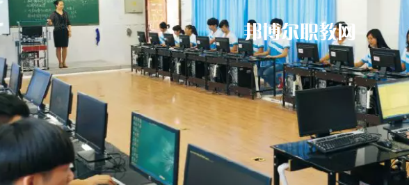 樂(lè)山市竹根職業(yè)中專學(xué)校2022年報(bào)名條件、招生要求、招生對(duì)象