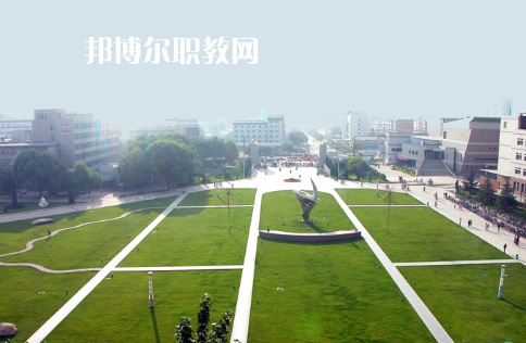 潛江職教中心2022年怎么樣、好不好