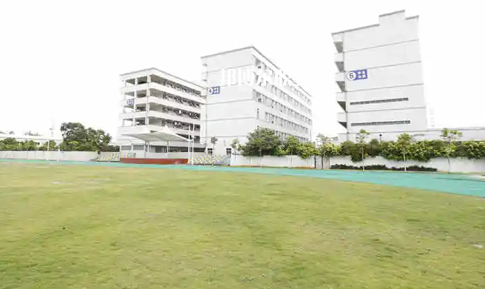 湖南醫(yī)藥衛(wèi)校2022年報名條件、招生要求、招生對象