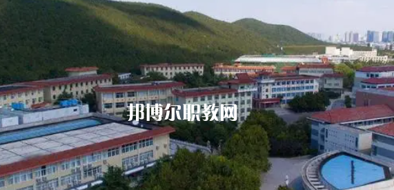 徐州高職?？圃盒Ｅ琶?強(qiáng)