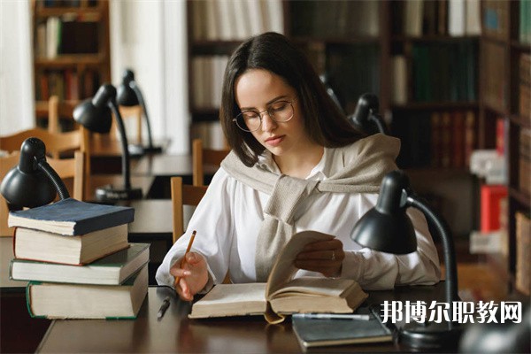 廣西工業(yè)技師學(xué)院有哪些招生專(zhuān)業(yè)（2023年）